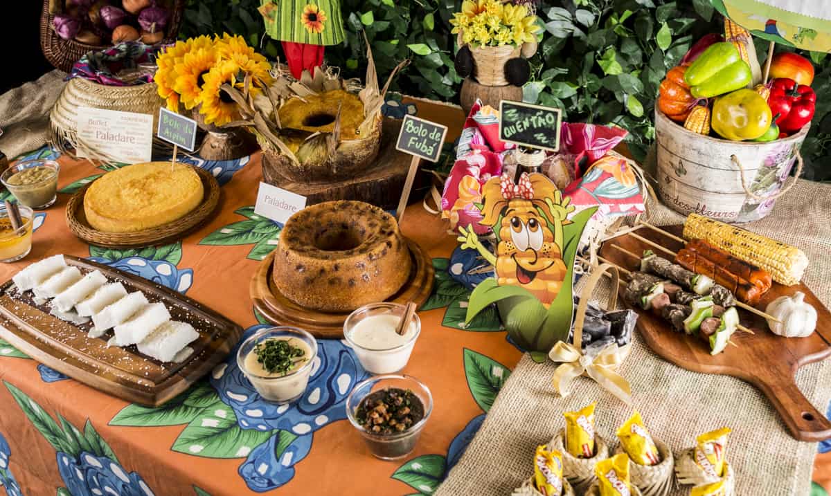 Festa Junina: encomende comidas e itens típicos para uma quadrilha em casa